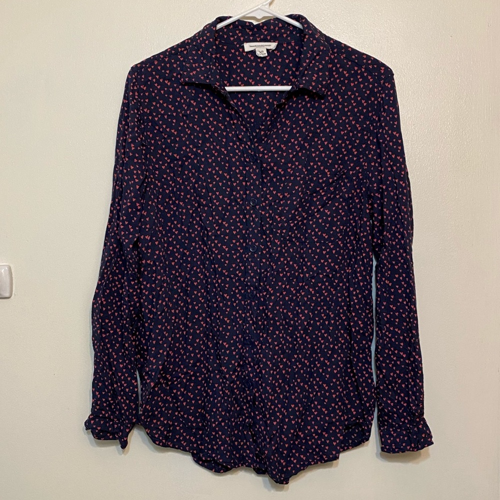 Beachlunchlounge Navy button down w/ hearts, large - Picture 7 of 7
